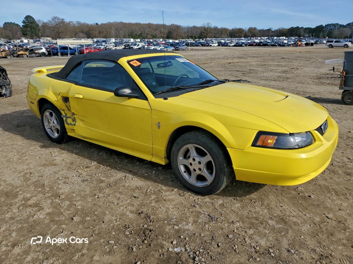 Ford Mustang 2003