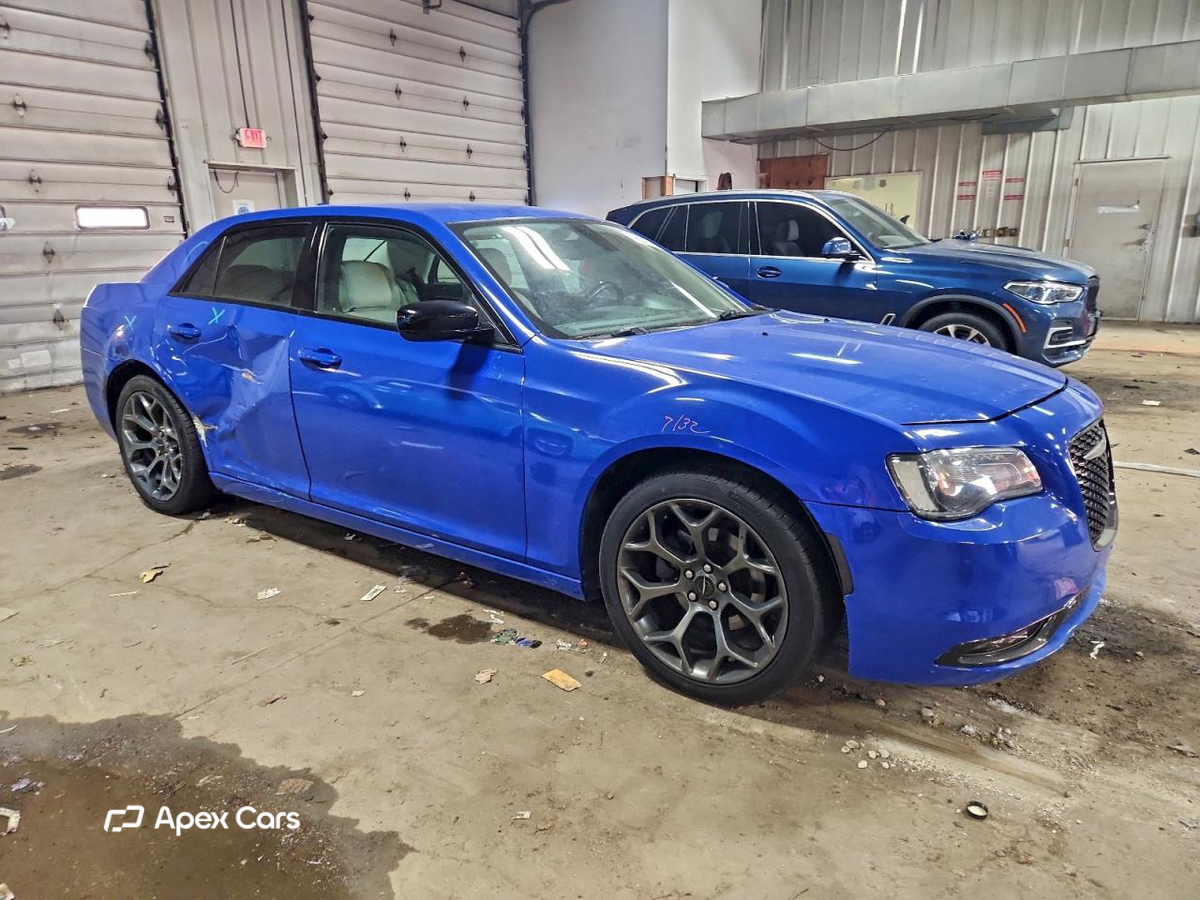 Chrysler 300 2018