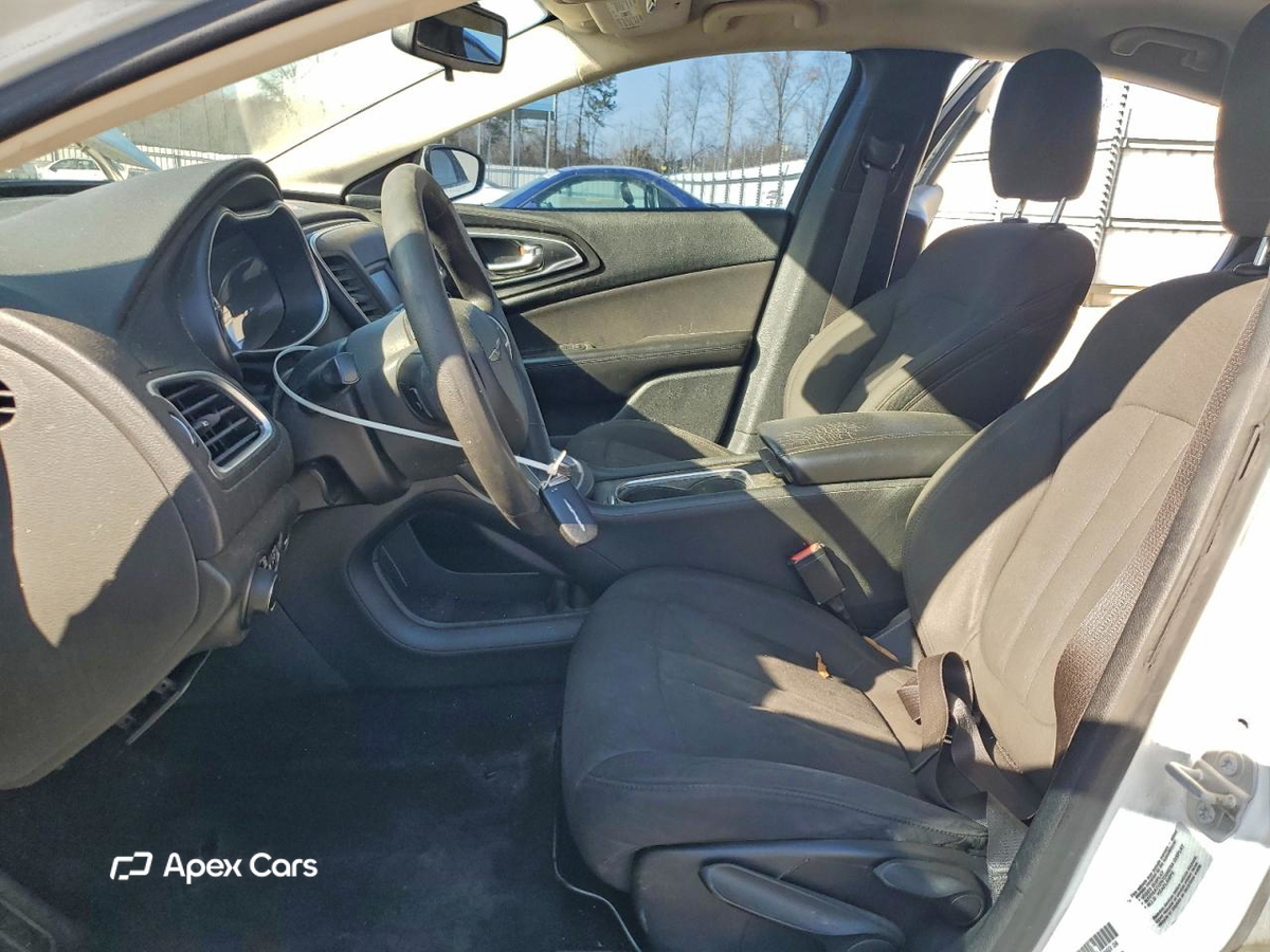 Chrysler 200 2015