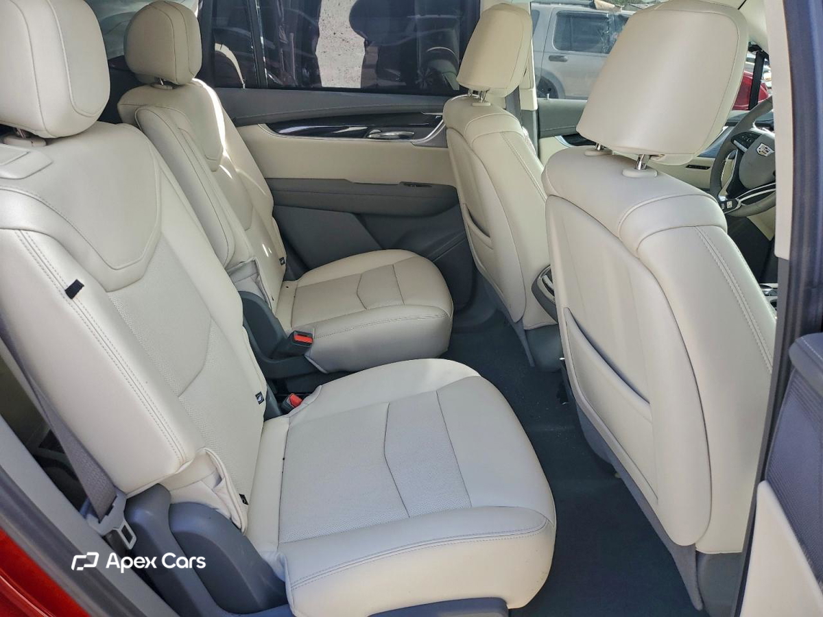 Cadillac XT6 2025