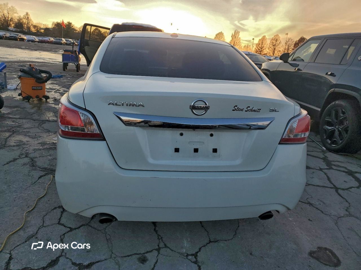 Nissan Altima 2015