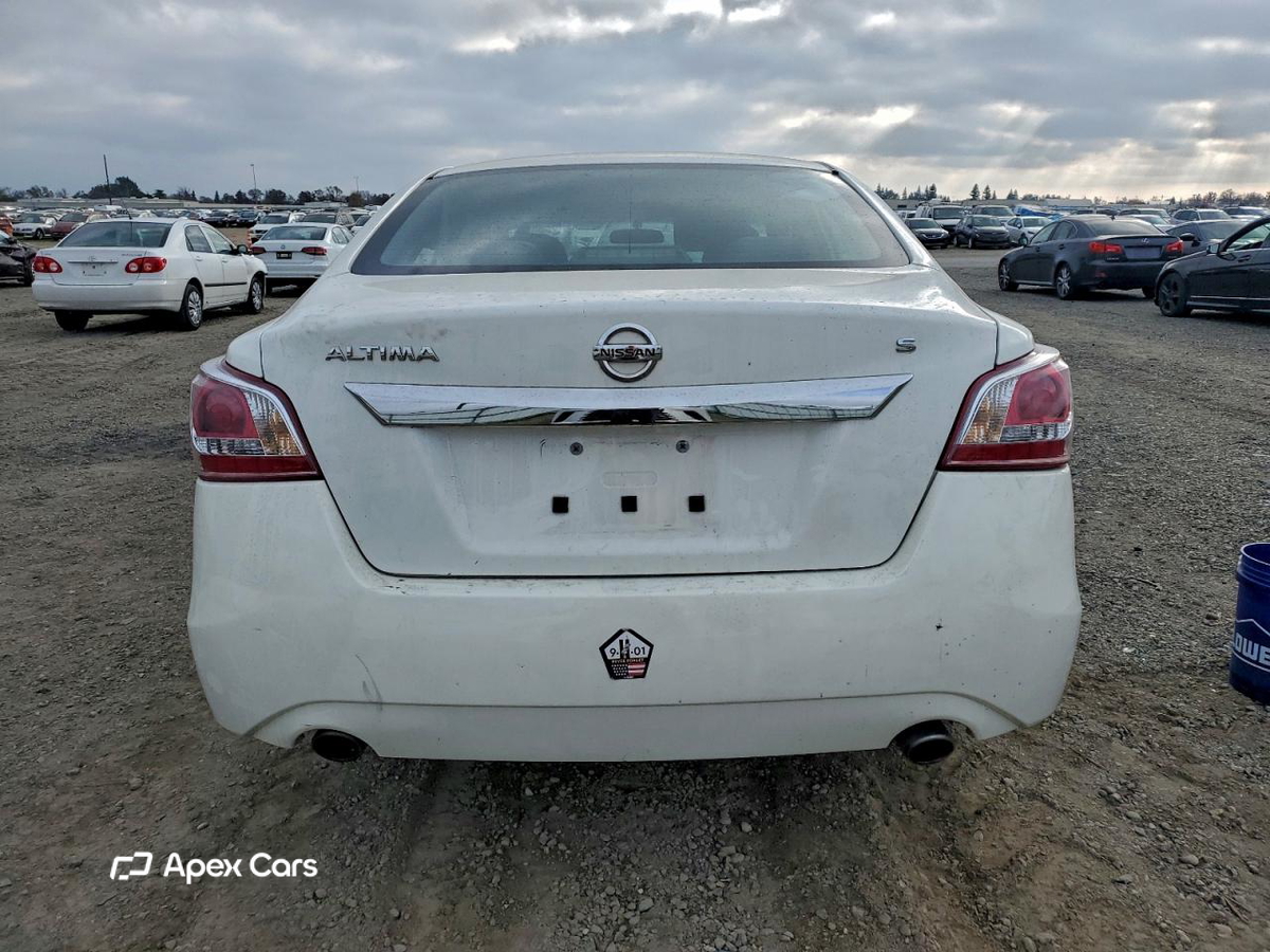 Nissan Altima 2015