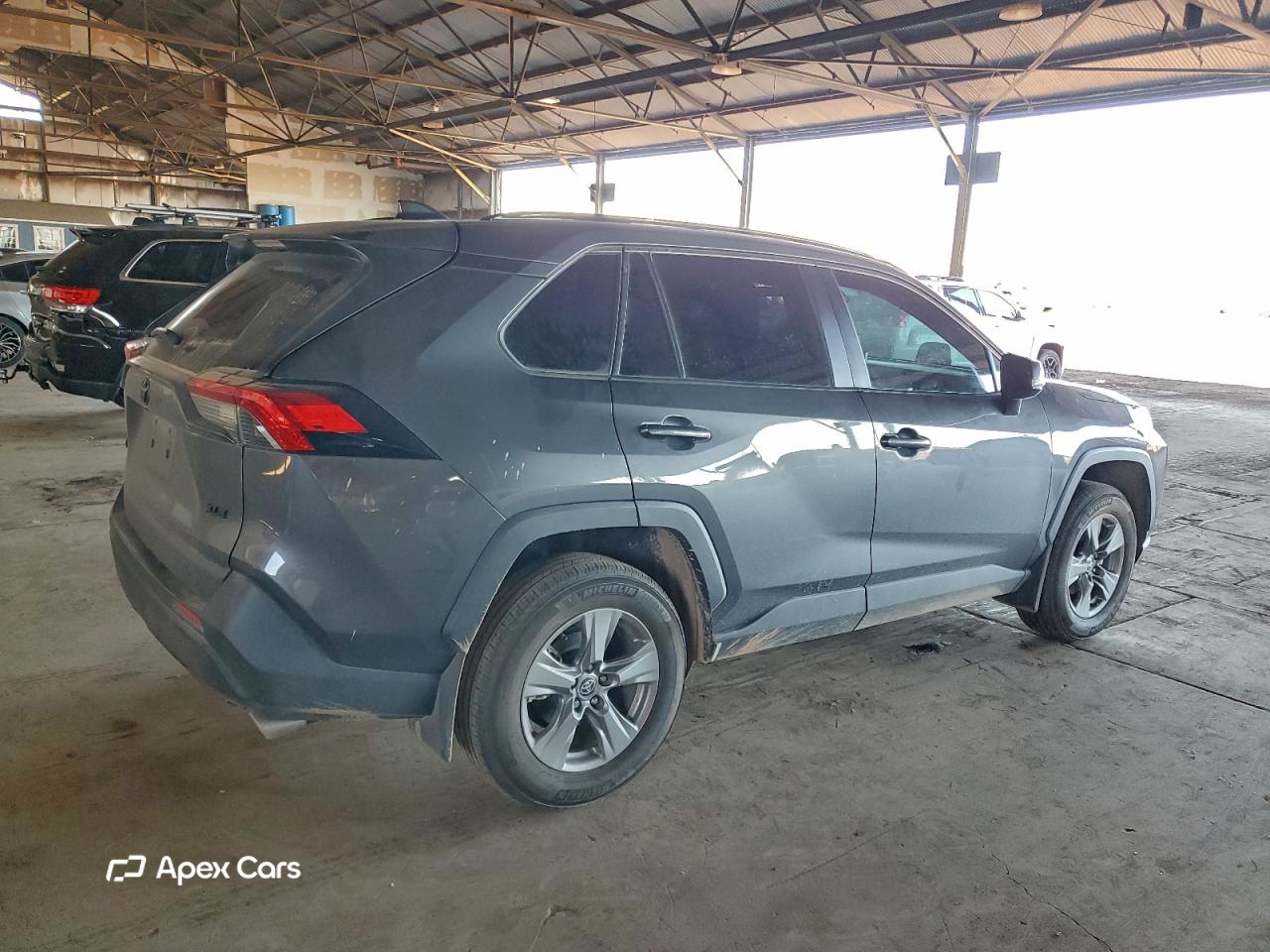 Toyota RAV 4 2024