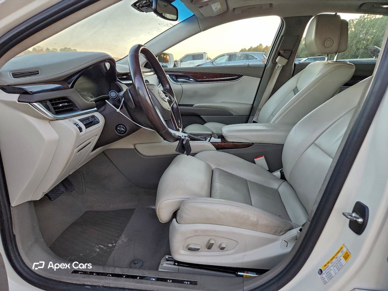 Cadillac XTS 2013