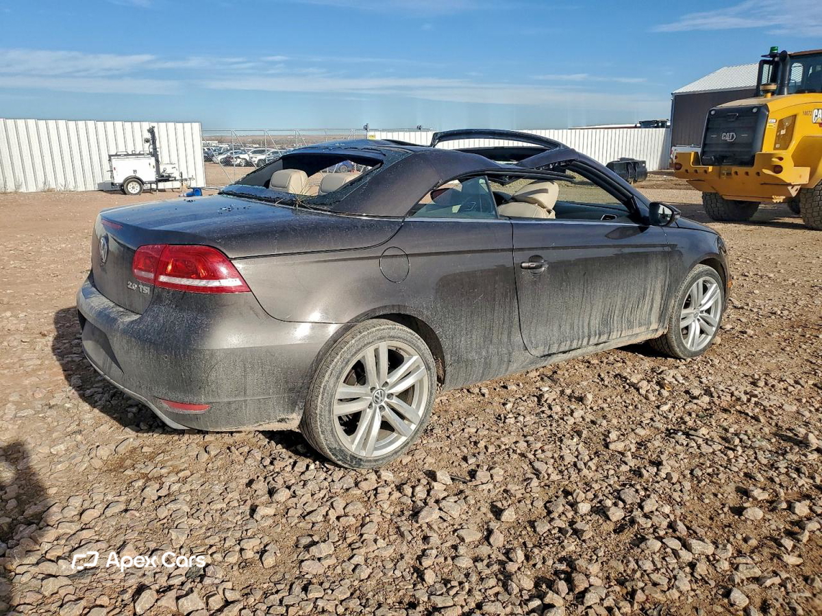 Volkswagen Eos 2013