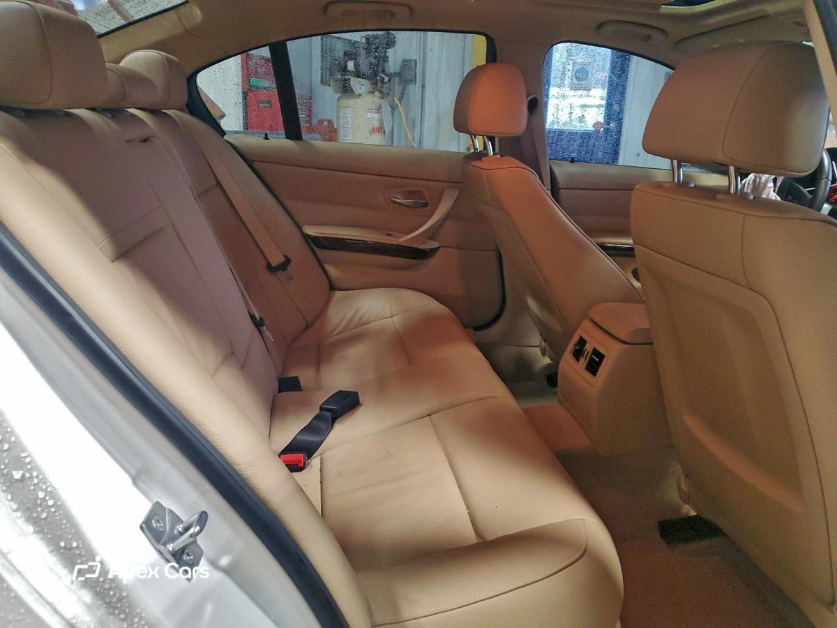BMW Series 3 2011