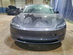 Tesla Model 3 2025