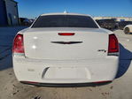 Chrysler 300 2021