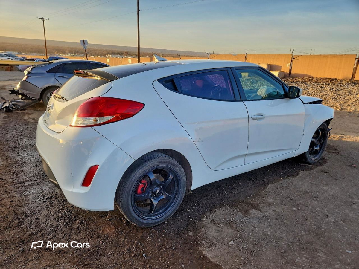 Hyundai Veloster 2014