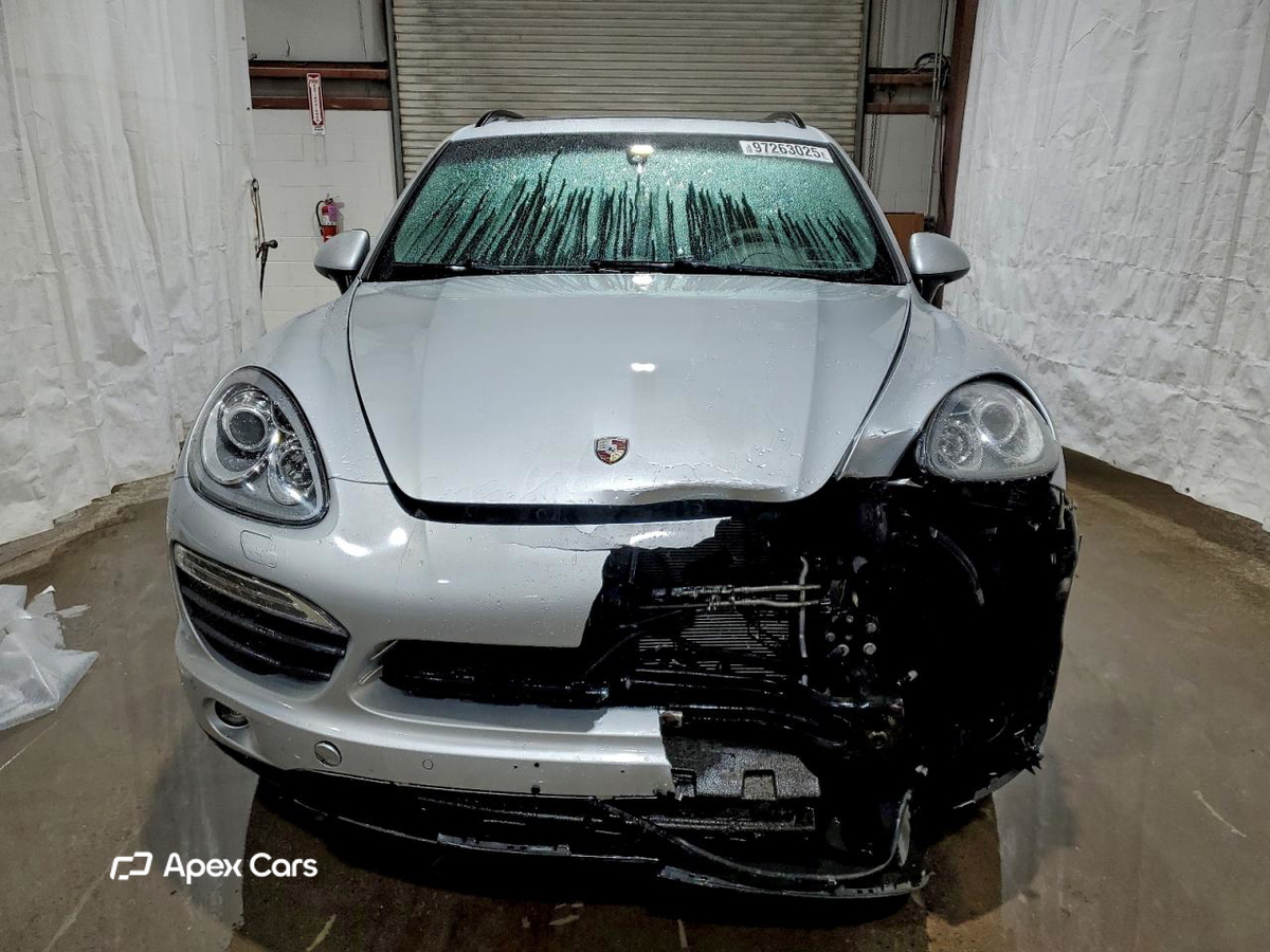 Porsche Cayenne 2012