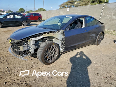 Tesla Model 3 2023 - Image 1 of 14