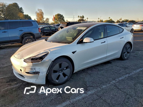 Tesla Model 3 2021 - Image 1 of 13