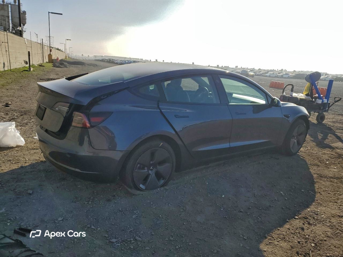 Tesla Model 3 2023