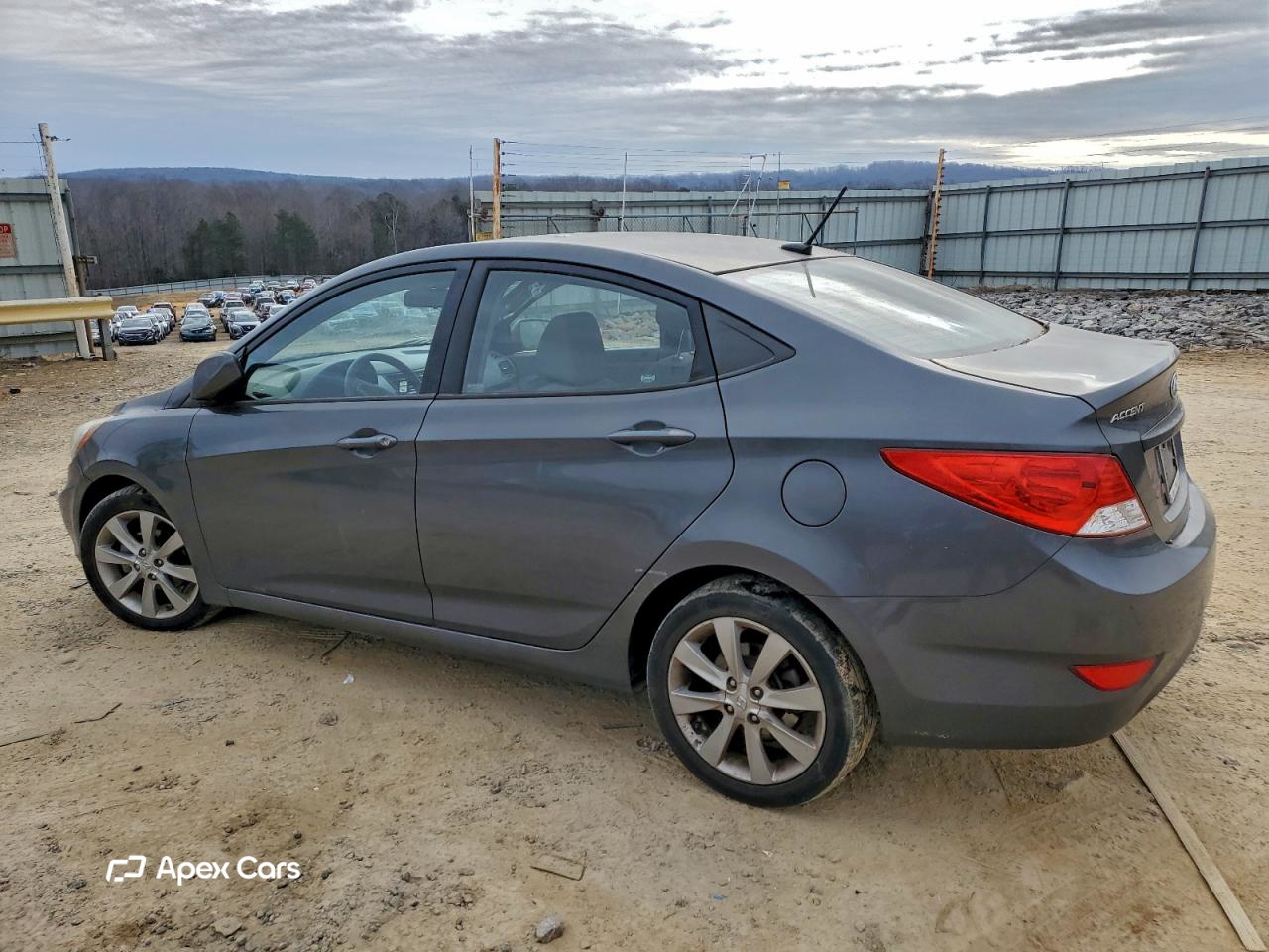 Hyundai Accent 2012