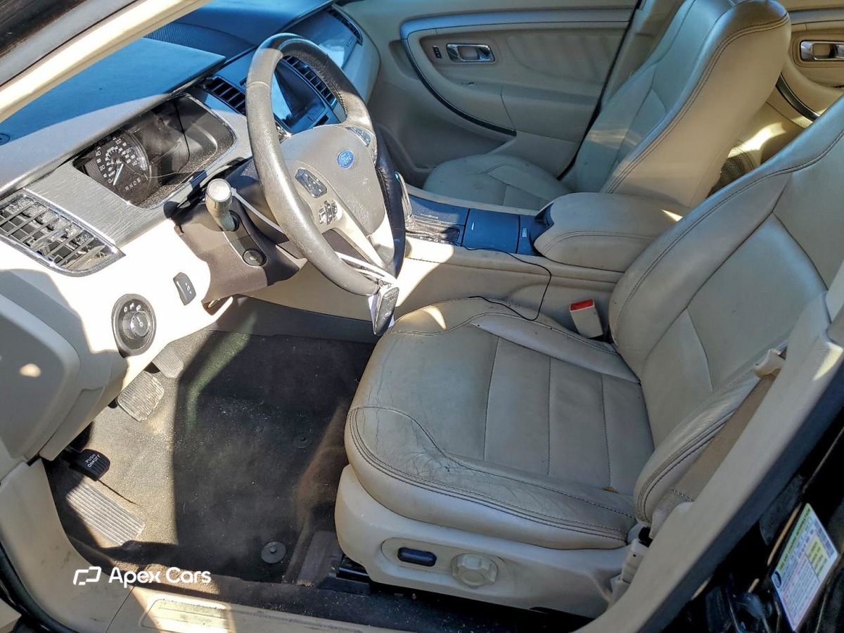 Ford Taurus 2013