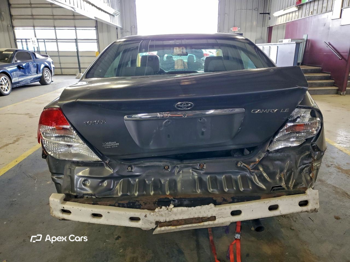 Toyota Camry 2004
