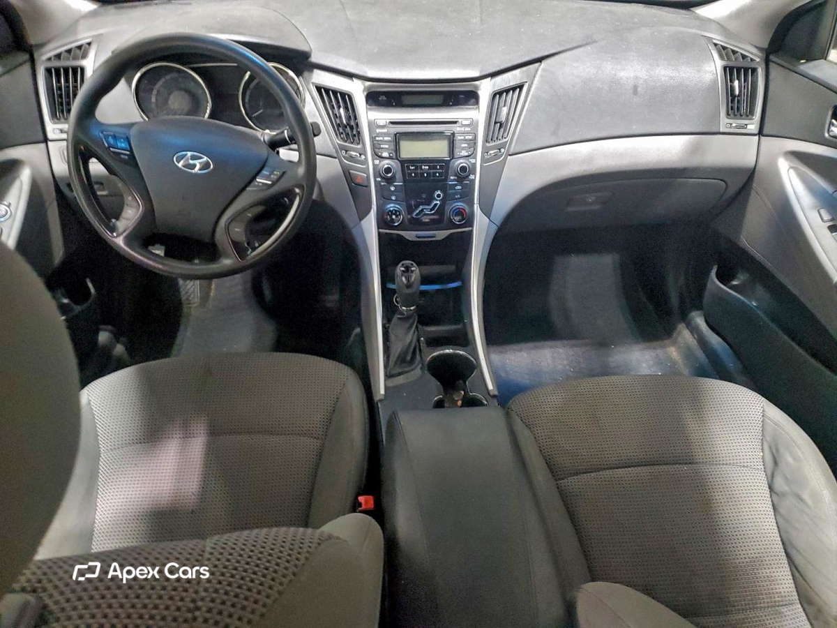 Hyundai Sonata 2012