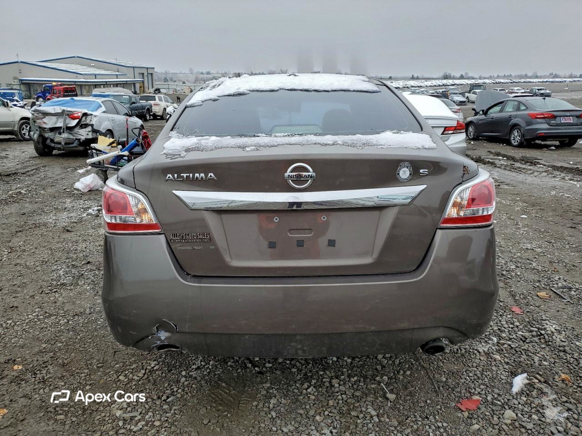 Nissan Altima 2015