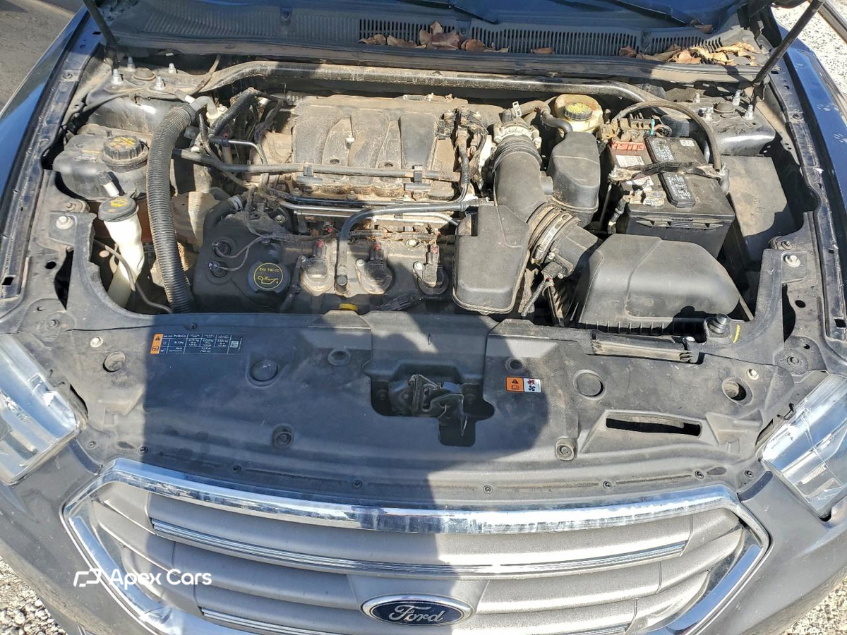 Ford Taurus 2015