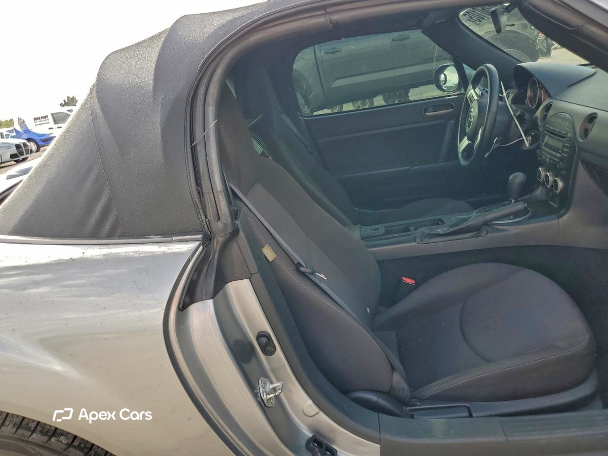 Mazda MX-5 2012