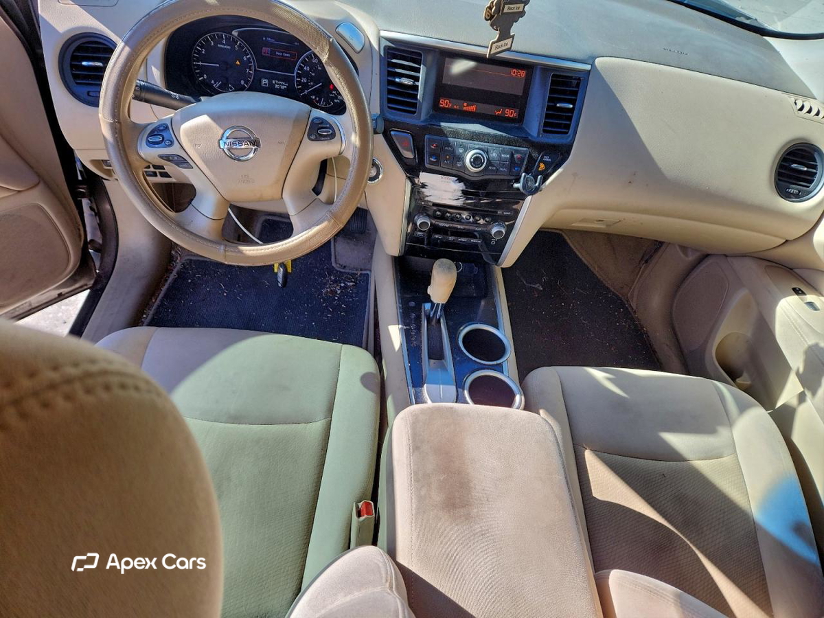 Nissan Pathfinder 2014