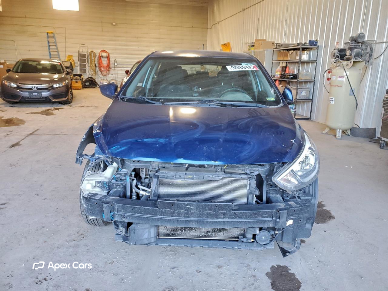 Hyundai Accent 2015