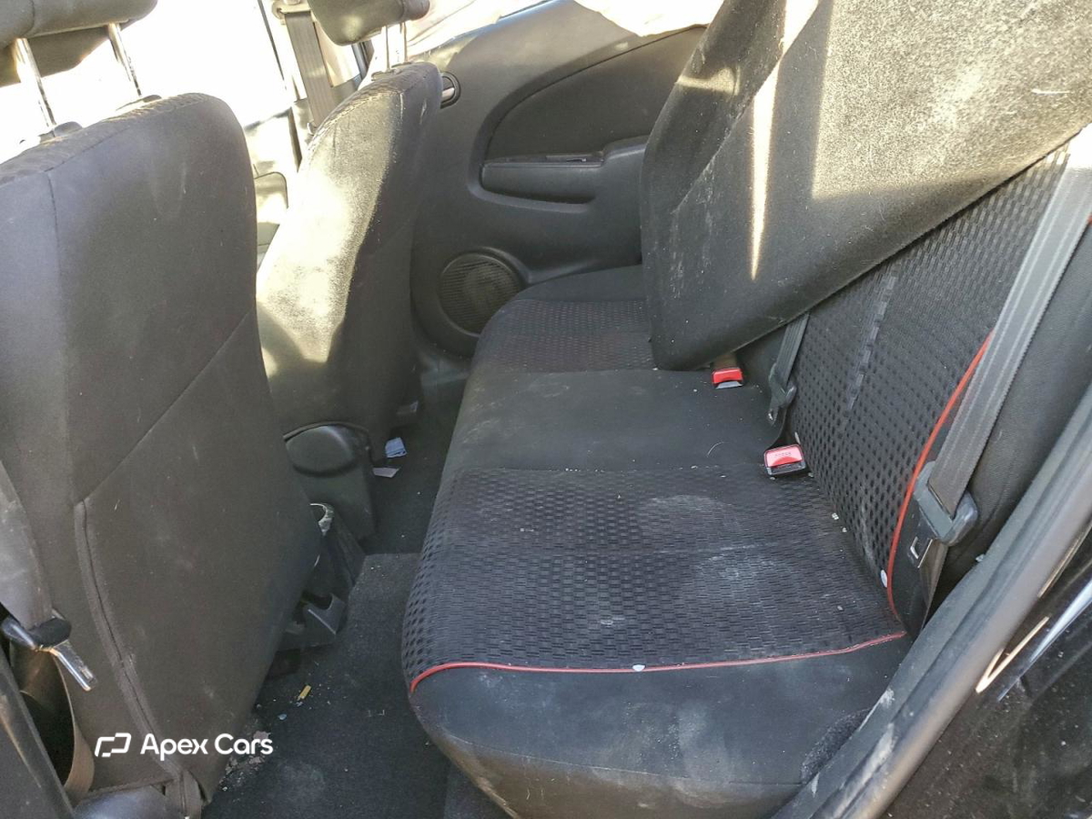 Mazda 2 2013