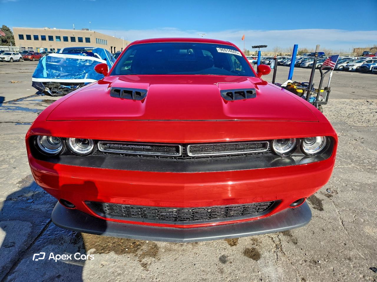 Dodge Challenger 2016