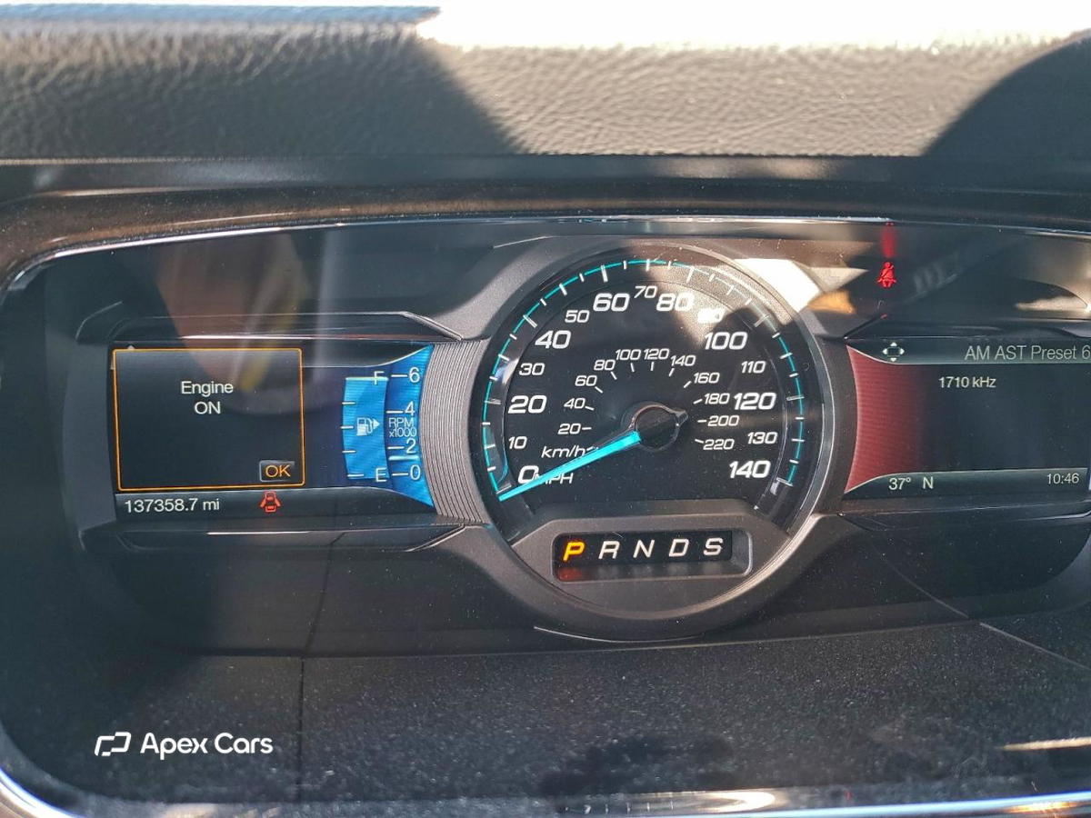 Ford Taurus 2016