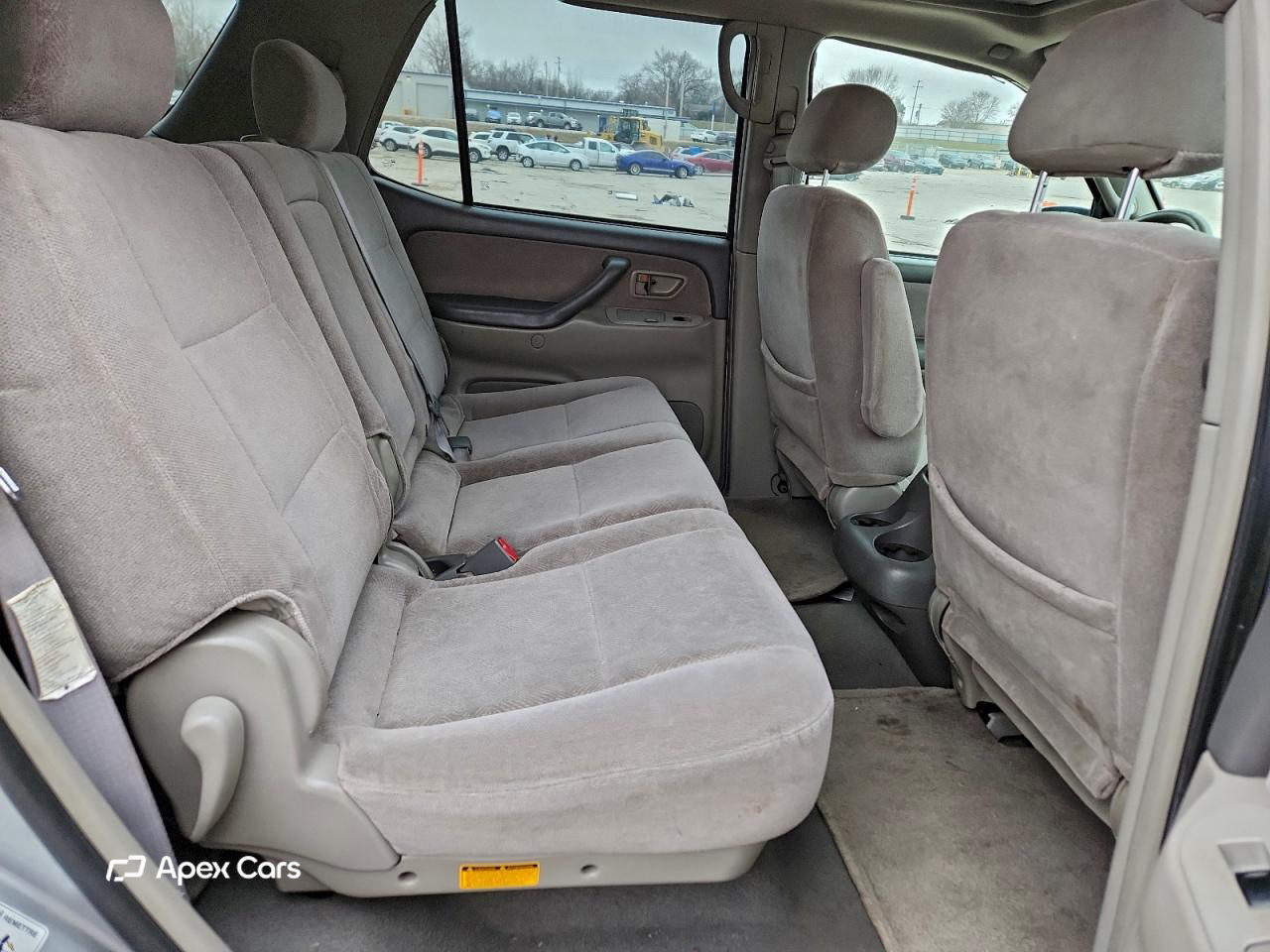 Toyota Sequoia 2002