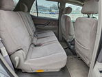 Toyota Sequoia 2002