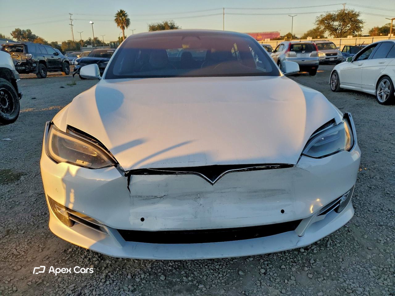 Tesla Model S 2018