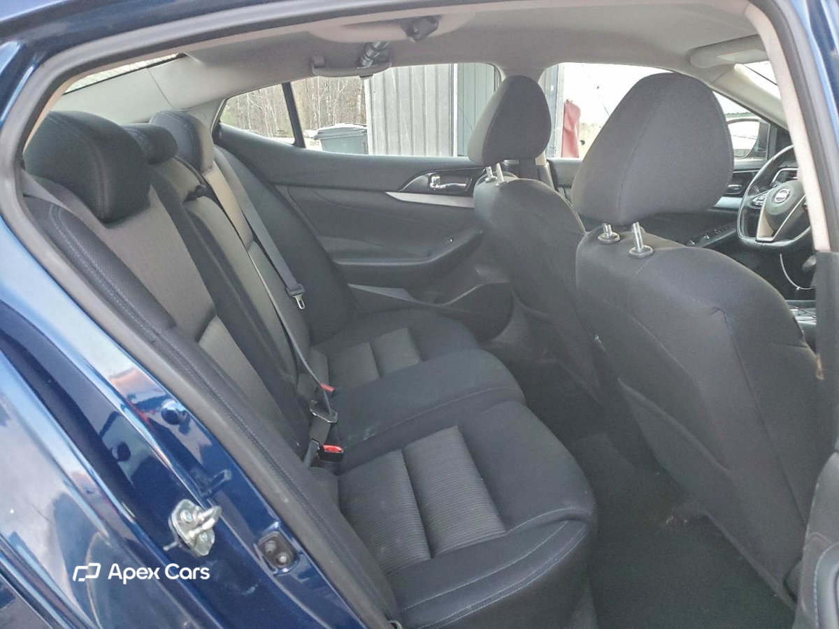 Nissan Maxima 2016
