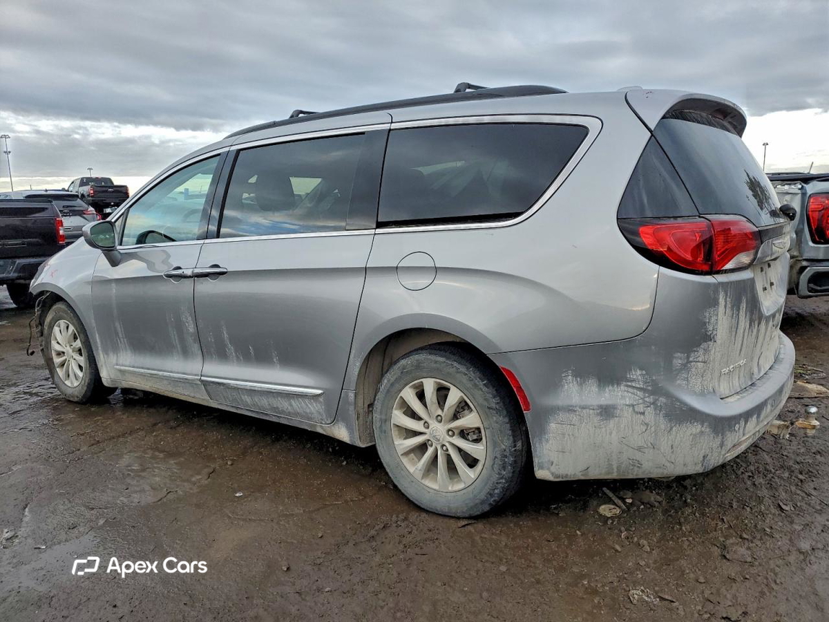 Chrysler Pacifica 2017