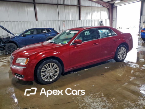 Chrysler 300 2014 - Image 1 of 13