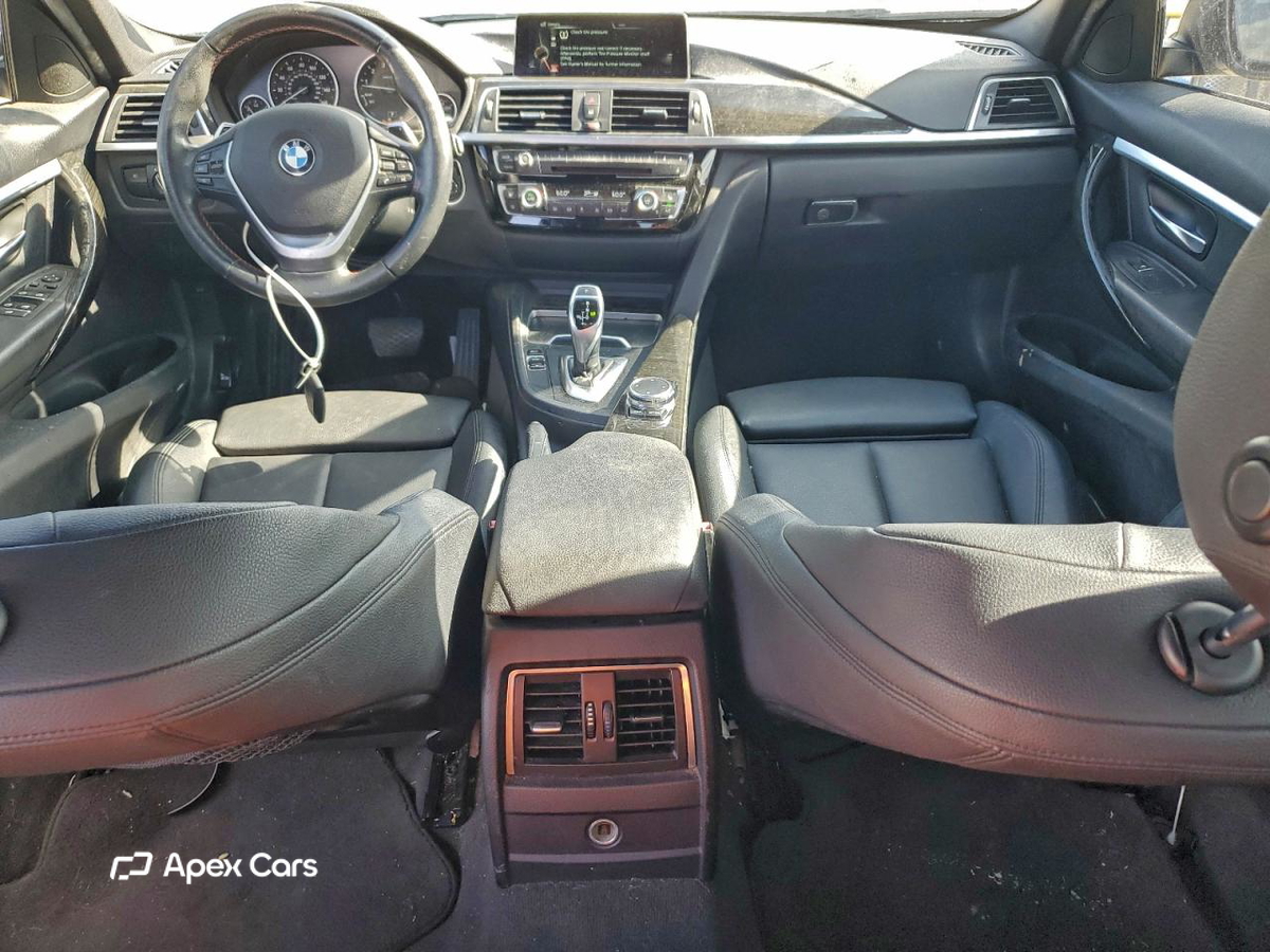 BMW Series 3 2016