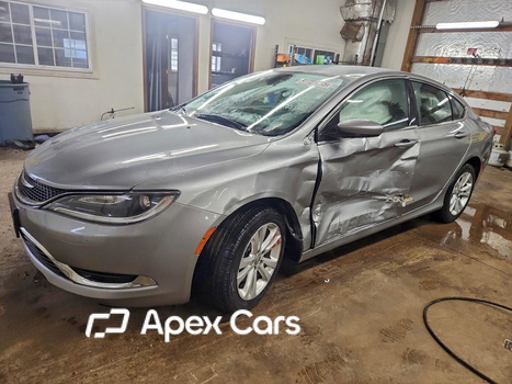 Chrysler 200 2015 - Image 1 of 13