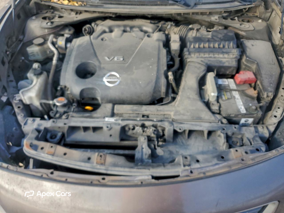 Nissan Maxima 2014