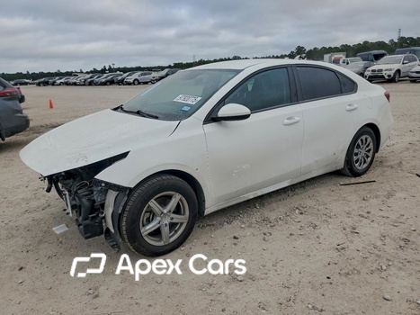 Kia Forte 2023 - Image 1 of 12