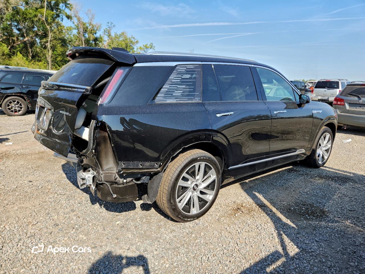 Cadillac XT4 2026
