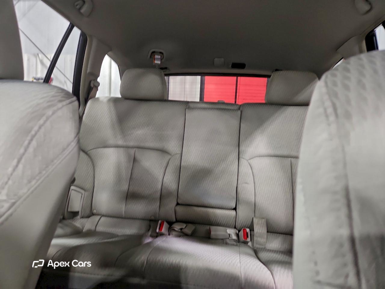 Subaru Outback 2010