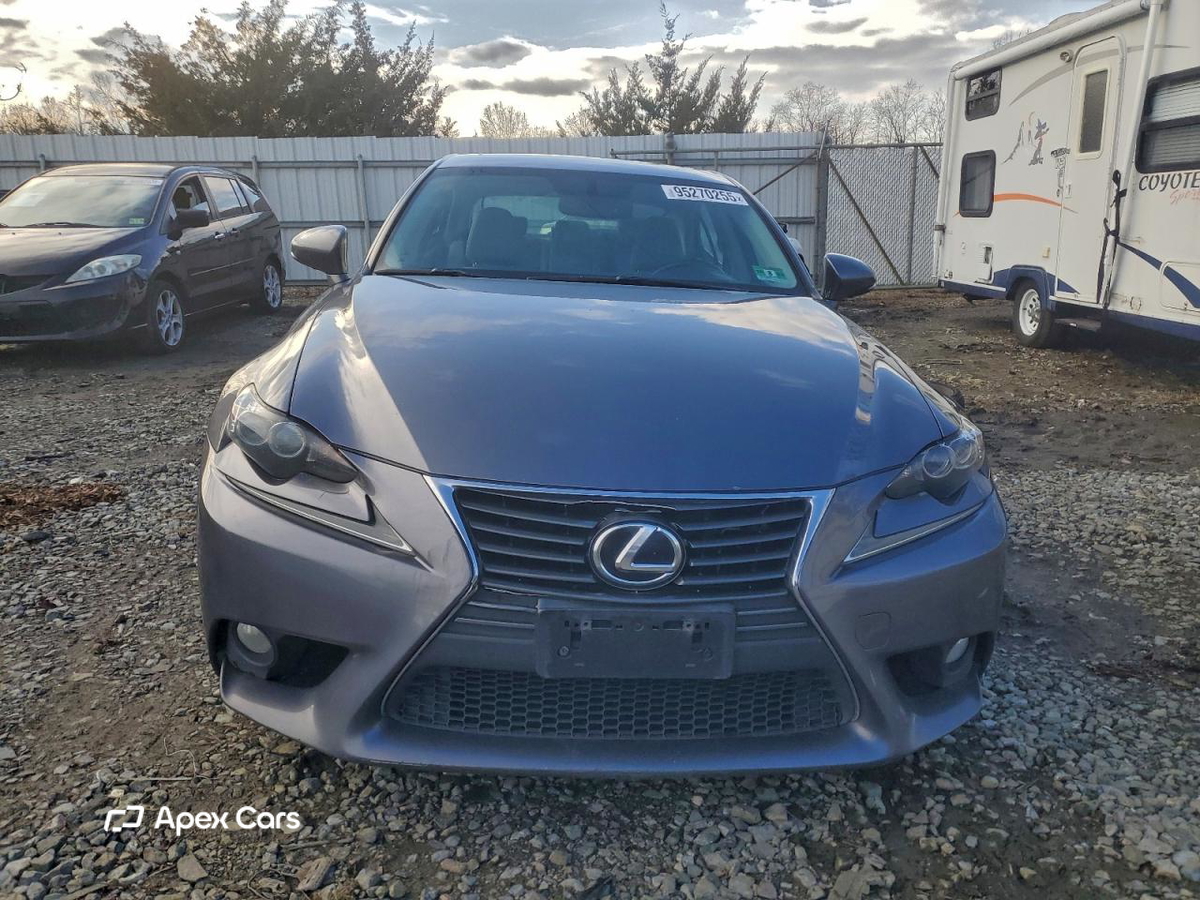 Lexus IS 2014
