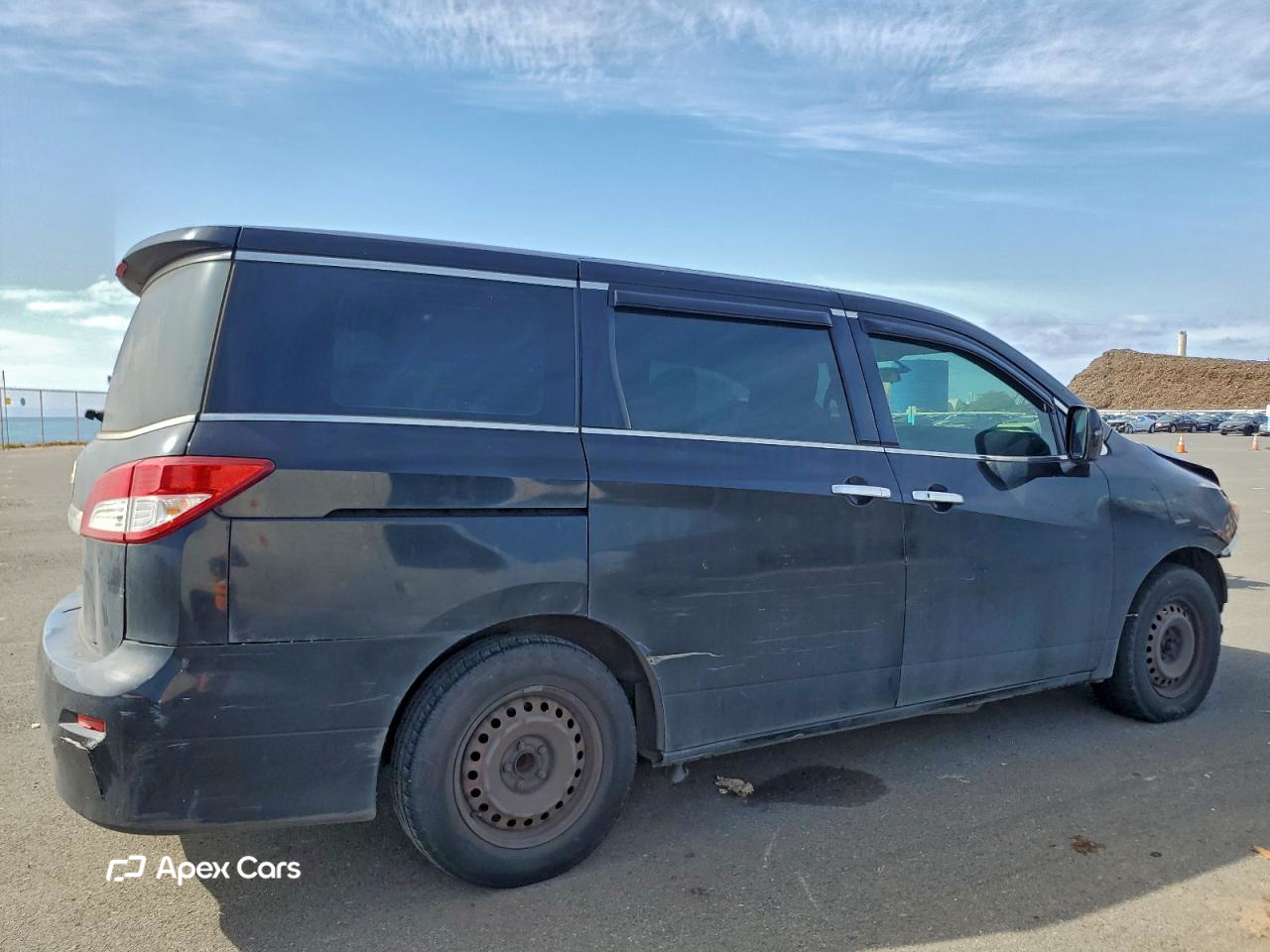 Nissan Quest 2015
