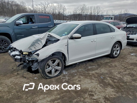 Volkswagen Passat 2015 - Image 1 of 13
