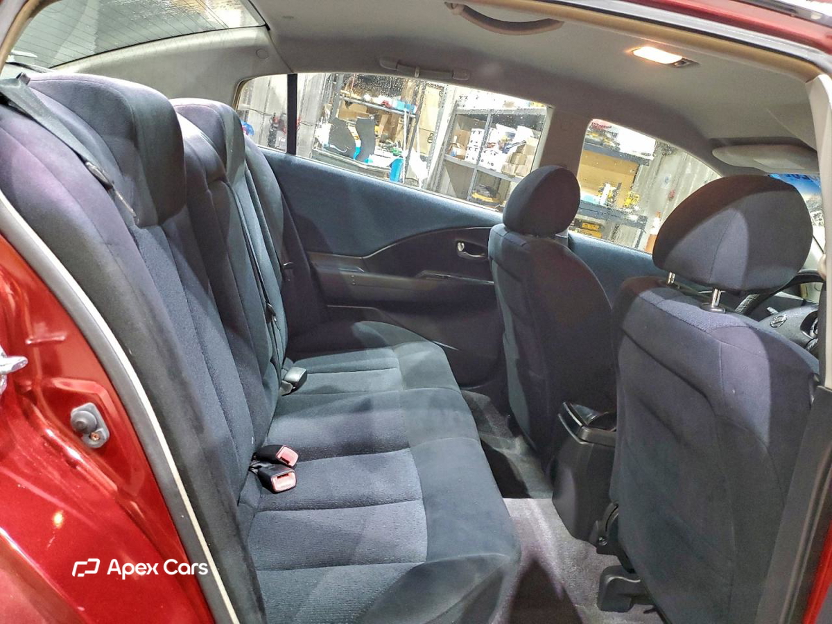 Nissan Altima 2004