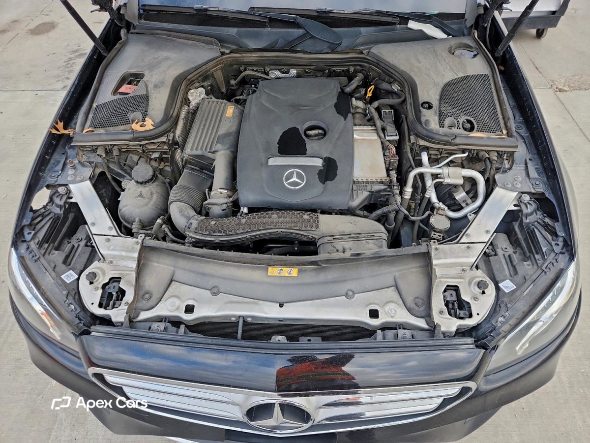 Mercedes-Benz  2019