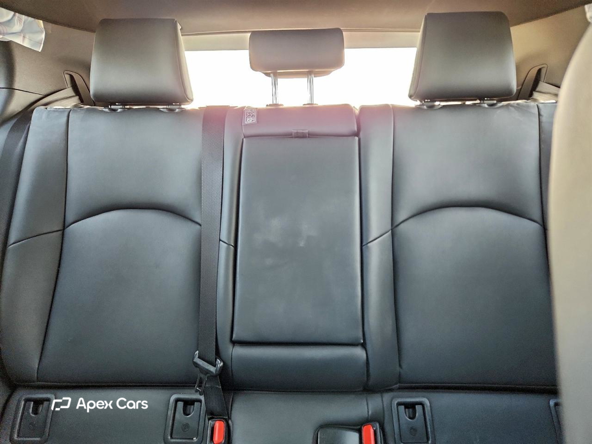 Lexus UX 2020