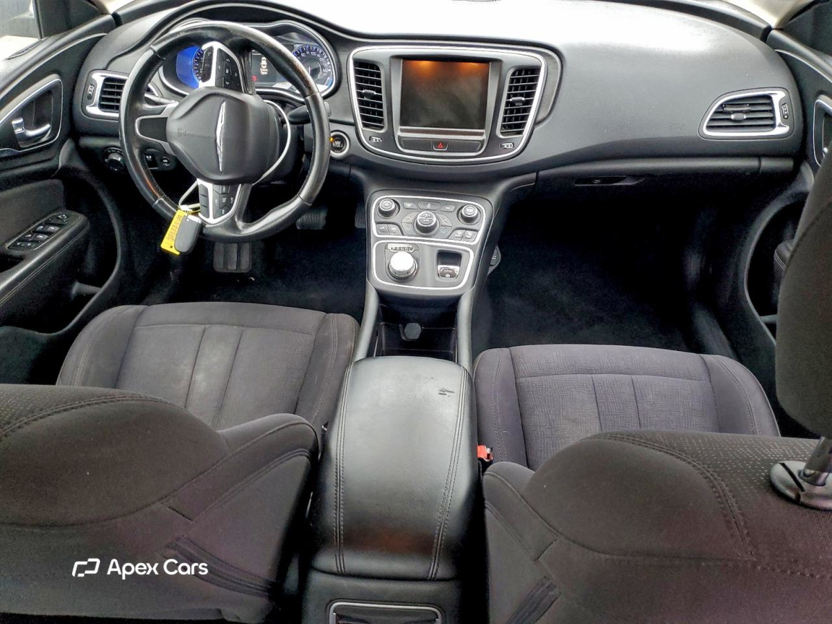 Chrysler 200 2015
