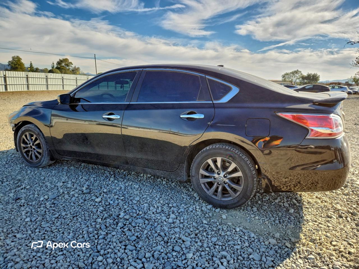 Nissan Altima 2015