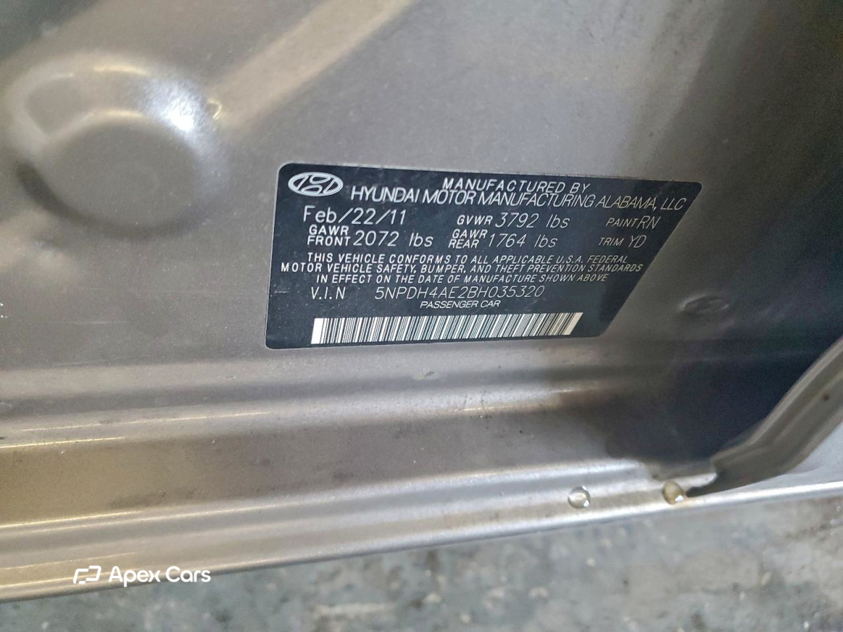 Hyundai Elantra 2011